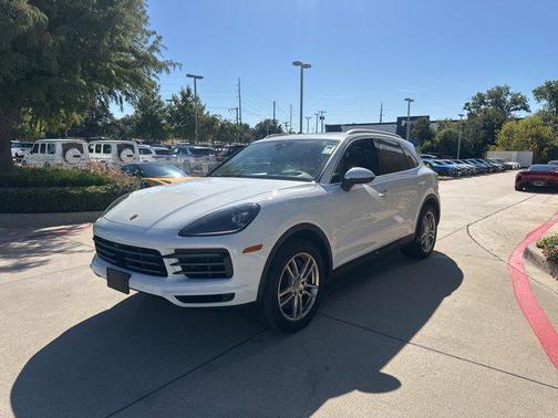 2023 Porsche Cayenne S