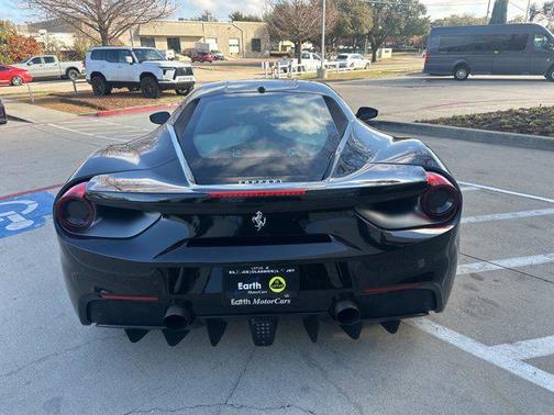 2017 Ferrari 488 GTB Coupe