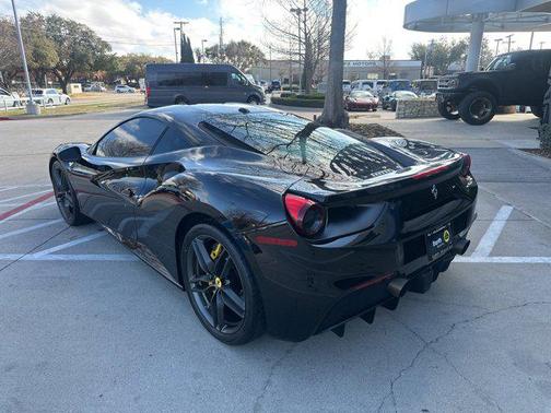 2017 Ferrari 488 GTB Coupe