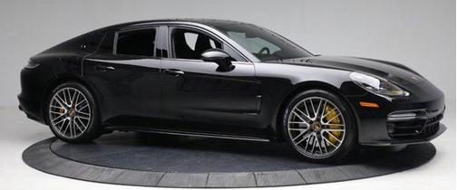 2021 Porsche Panamera Turbo S