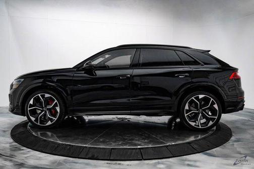 2022 Audi RS Q8 4.0T