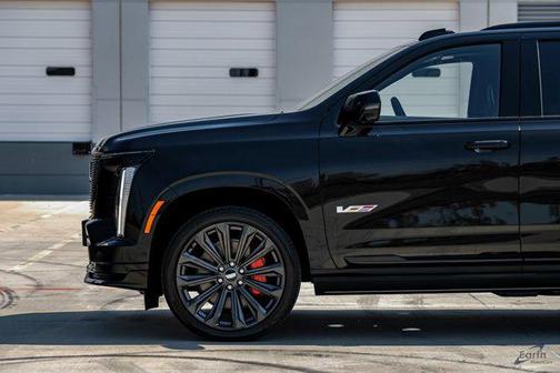 2025 Cadillac Escalade V-Series