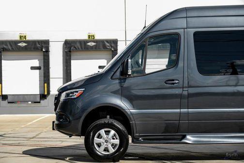 2025 Mercedes-Benz Sprinter 2500 Standard Roof