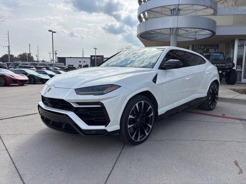 2022 Lamborghini Urus Park Assist 23' Taigete Wheels Full Power Seats Pano Roof