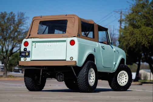 Seafoam Green 1968 International Scout 800 STUNNING Restomod!!!