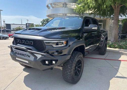 Diamond Black Crystal Pearlcoat 2022 RAM 1500 TRX