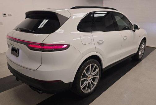 2023 Porsche Cayenne Cayenne