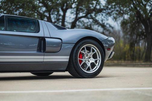 2006 Ford GT 2dr Cpe