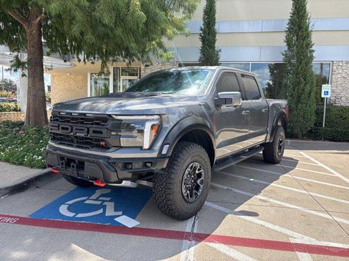 2025 Ford F-150 Raptor R