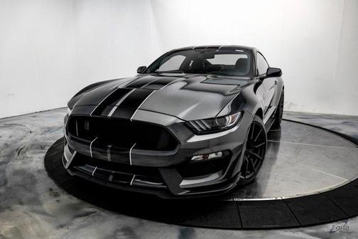 2016 Ford Shelby GT350 Base