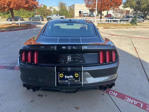 2016 Ford Shelby GT350 Base