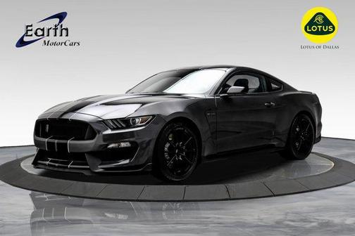 2016 Ford Shelby GT350 Base