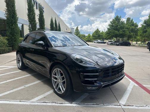 2016 Porsche Macan Turbo