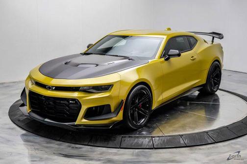 Nitro Yellow Metallic 2024 Chevrolet Camaro ZL1