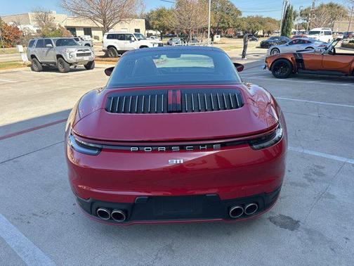 2021 Porsche 911 Targa 4S