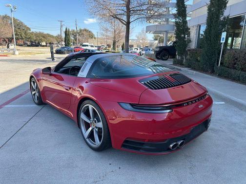 2021 Porsche 911 Targa 4S