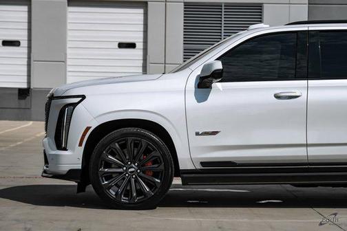 2025 Cadillac Escalade V-Series