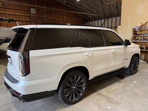 2025 Cadillac Escalade V-Series
