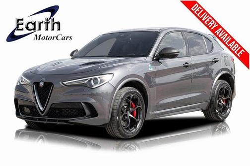 Photo 1 of 79 of 2018 Alfa Romeo Stelvio Quadrifoglio