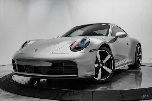 2025 Porsche 911 Carrera