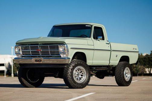 1967 Ford F100 Base