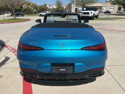 2022 Mercedes-Benz AMG SL 63 Base