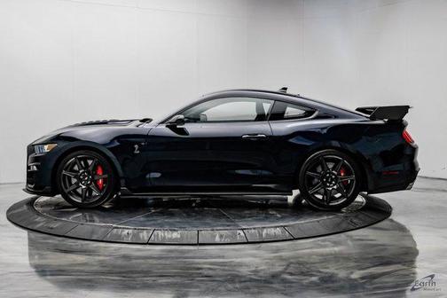 2021 Ford Shelby GT500 Base