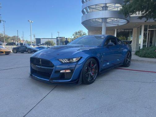 2021 Ford Shelby GT500 Base