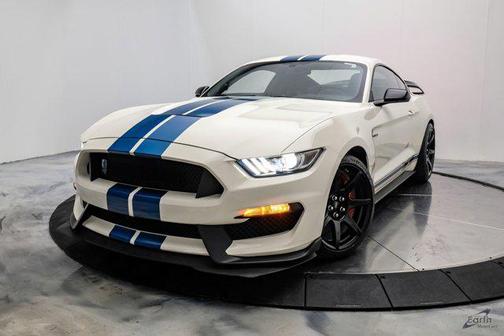 2020 Ford Shelby GT350R Base