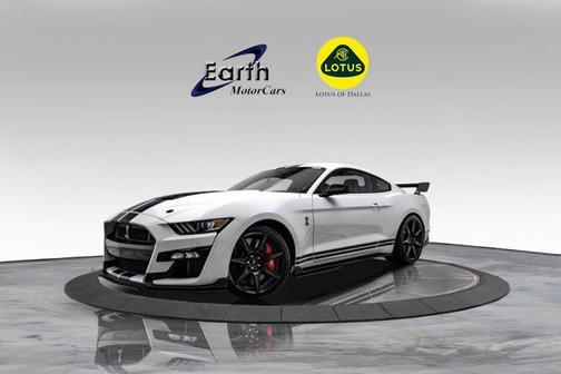 2021 Ford Shelby GT500 Base