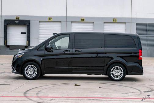 2023 Mercedes-Benz Metris Base