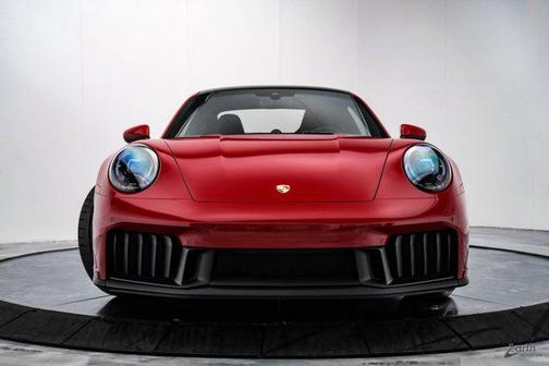 2025 Porsche 911 Carrera GTS