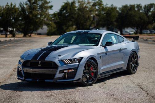 2022 Ford Shelby GT500 Base