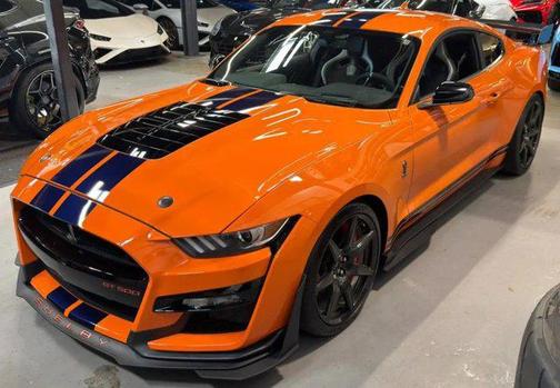 Twister Orange Tri-Coat 2020 Ford Shelby GT500 Base