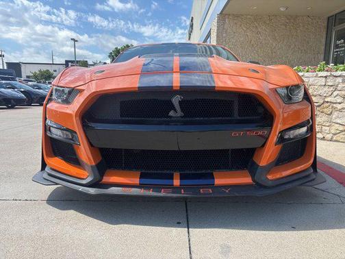 Twister Orange Tri-Coat 2020 Ford Shelby GT500 Base