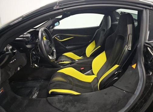 2024 McLaren 750S Spider