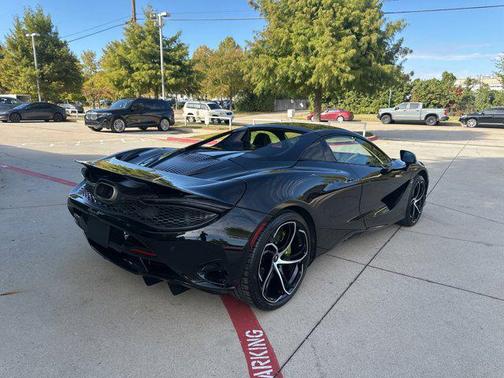2024 McLaren 750S Spider