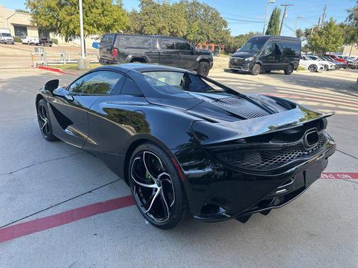 2024 McLaren 750S Spider