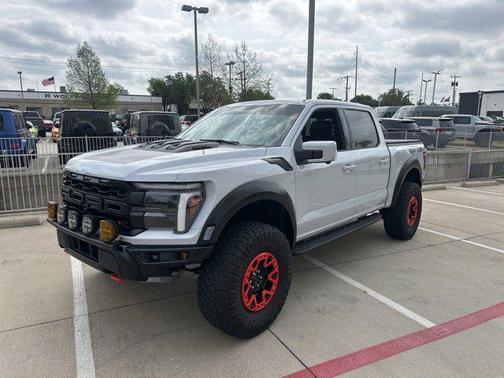 2025 Ford F-150 Raptor R