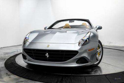 2016 Ferrari California T