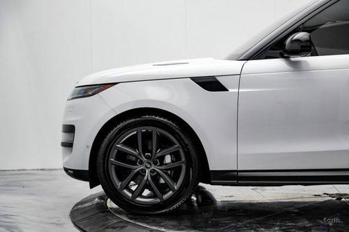2024 Land Rover Range Rover Sport SE