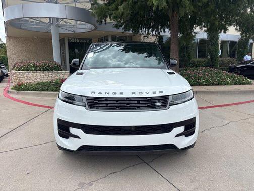 2024 Land Rover Range Rover Sport SE
