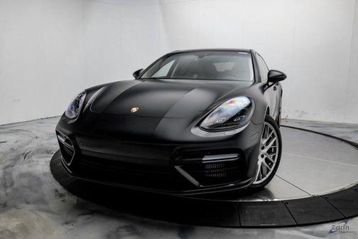 2018 Porsche Panamera Turbo