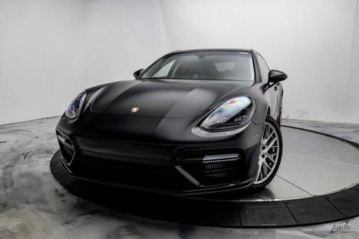 2018 Porsche Panamera Turbo
