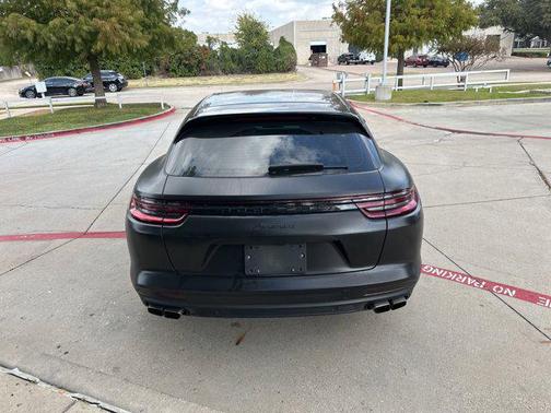 2018 Porsche Panamera Turbo