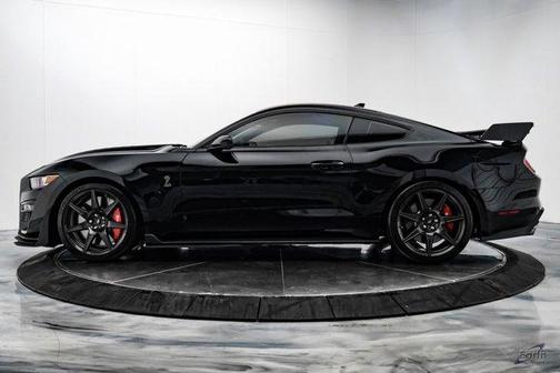 2021 Ford Shelby GT500 Base