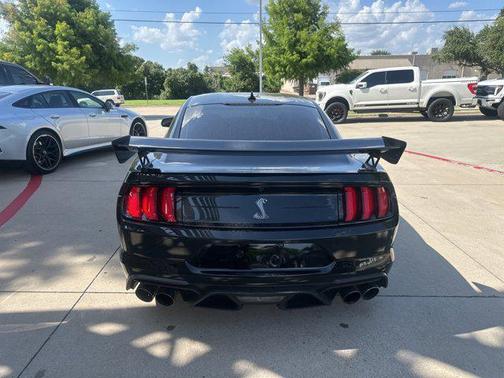 2021 Ford Shelby GT500 Base