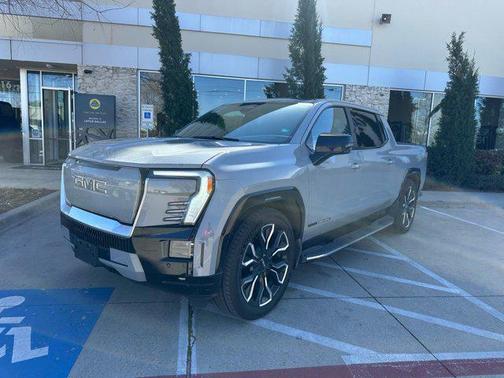 2024 GMC Sierra EV Denali Edition 1