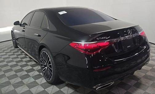 Black 2024 Mercedes-Benz S-Class 4MATIC