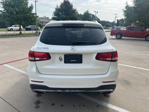 2019 Mercedes-Benz GLC 300 Base